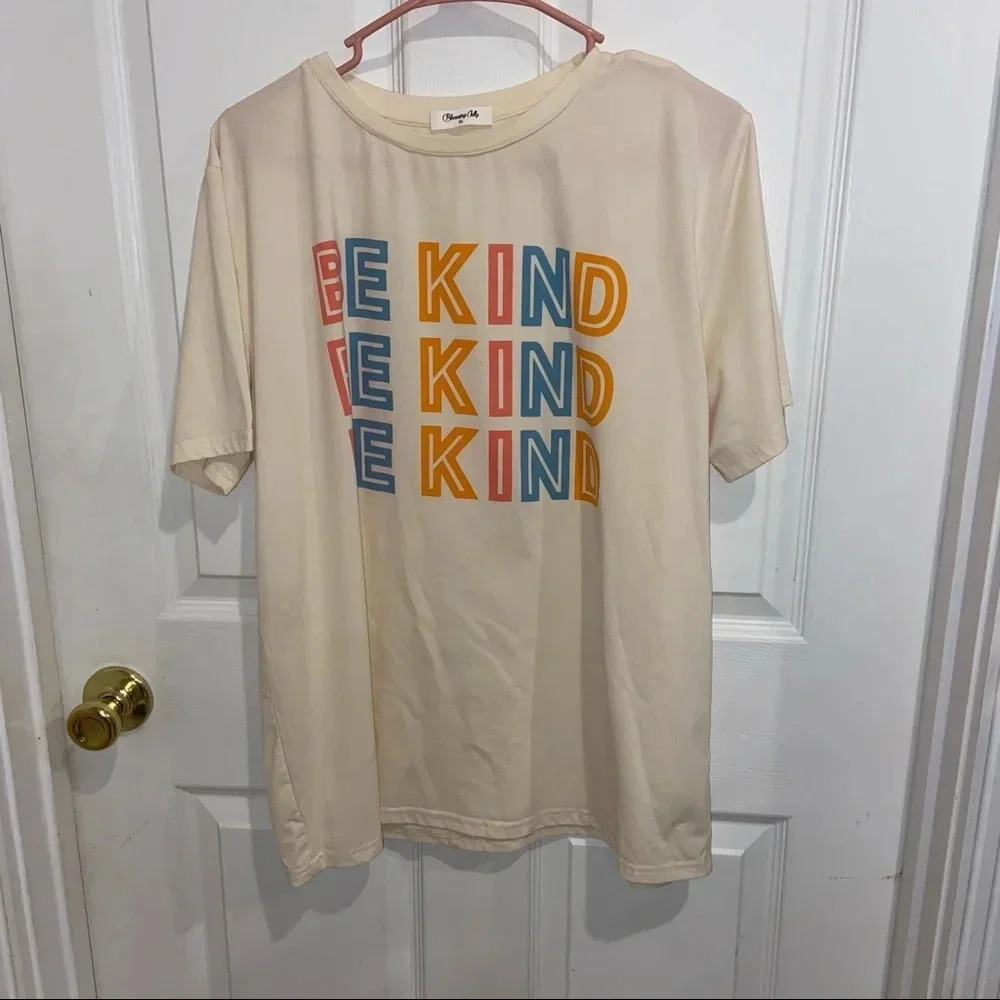 BLOOMING JELLY-Great looking t women’s xlg